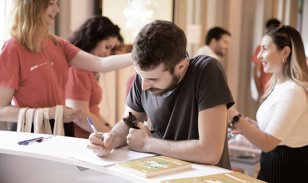 Studiare in Italia Studiare in Italia - Linee guida per l'iscizione ai corsi ied in italia